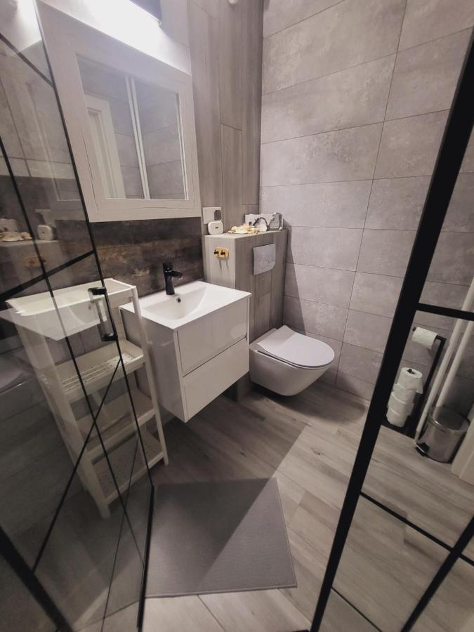 Apartament Nad Klifem Sea View 그디니아 외부 사진